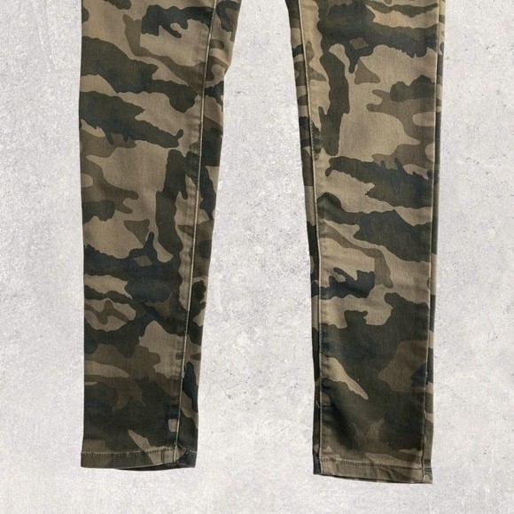 Rox Camouflage Denim Jeans - Juniors 3 - Picture 3 of 8